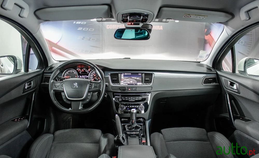 2014' Peugeot 508 photo #3