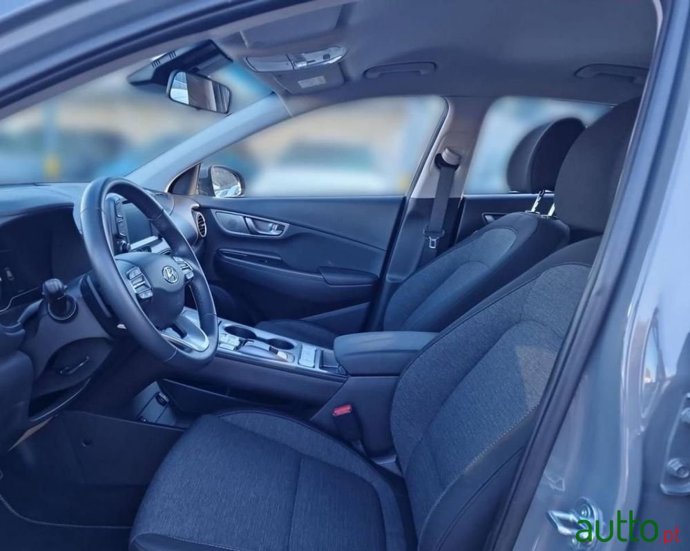 2021' Hyundai Kauai Ev 39Kwh Premium photo #5