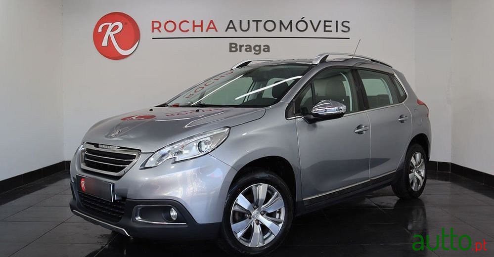 2015' Peugeot 2008 photo #1