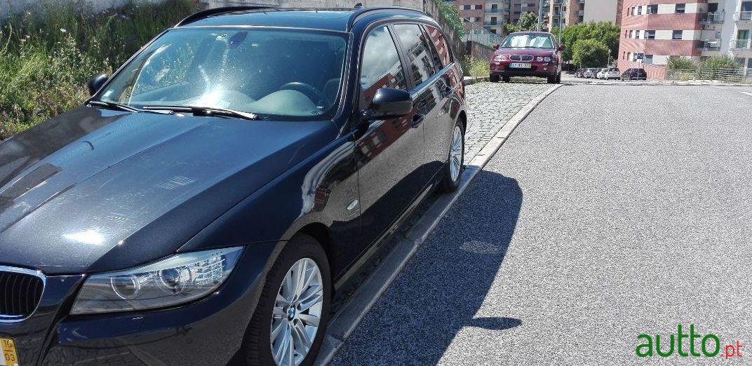 2010' BMW 316 Motor 2.0 (190Cv) photo #1