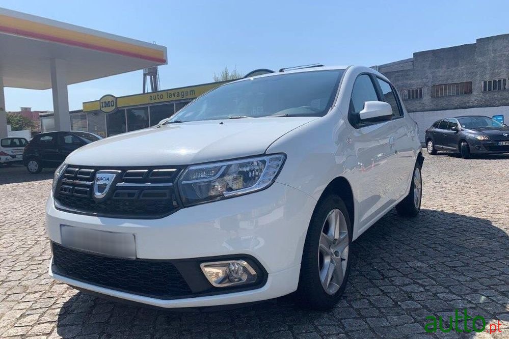 2017' Dacia Sandero photo #4