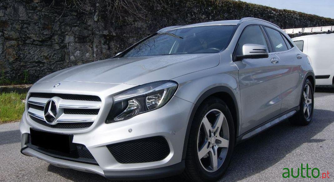 2015' Mercedes-Benz Gla-180 photo #1
