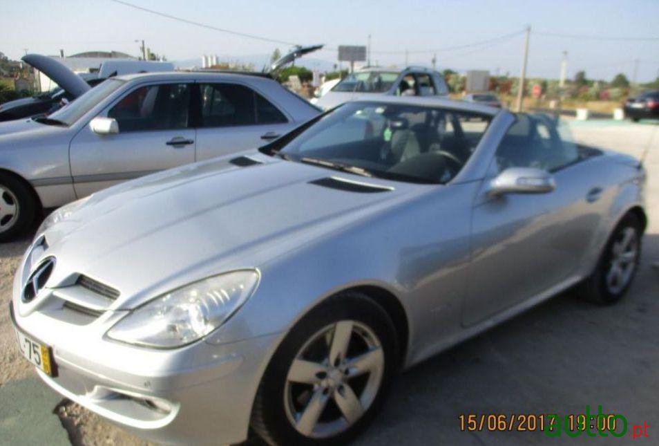 2005' Mercedes-Benz Slk-200 photo #1