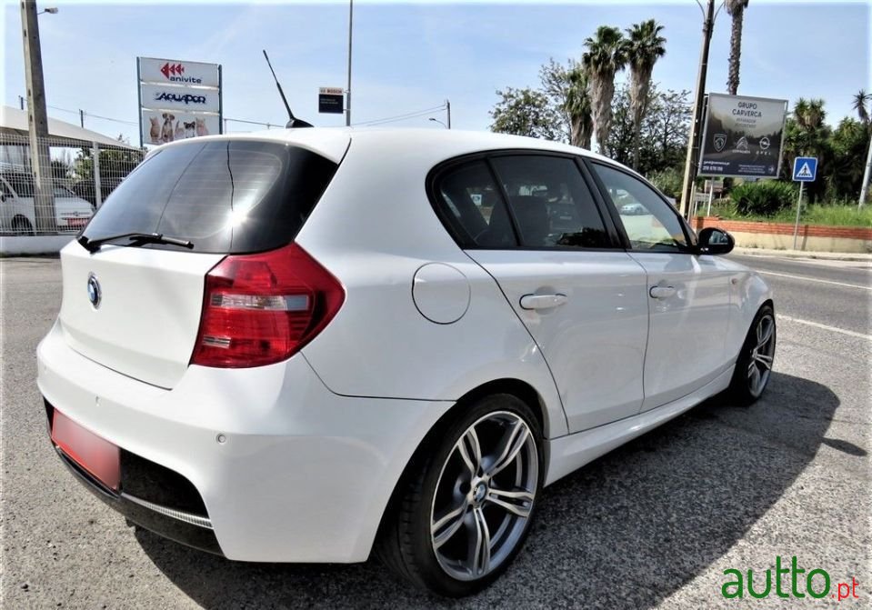 2009' BMW 118 photo #6