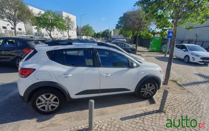 2023' Dacia Sandero photo #2