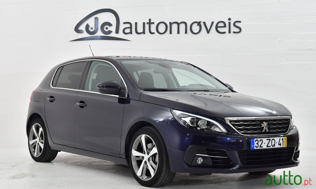 2019' Peugeot 308 photo #1