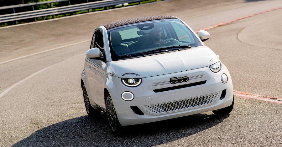 Official: Fiat 500 Hybrid to arrive in November with six-speed manual