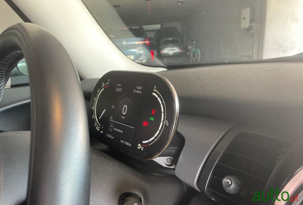 2021' MINI Cooper 3 Portas photo #6