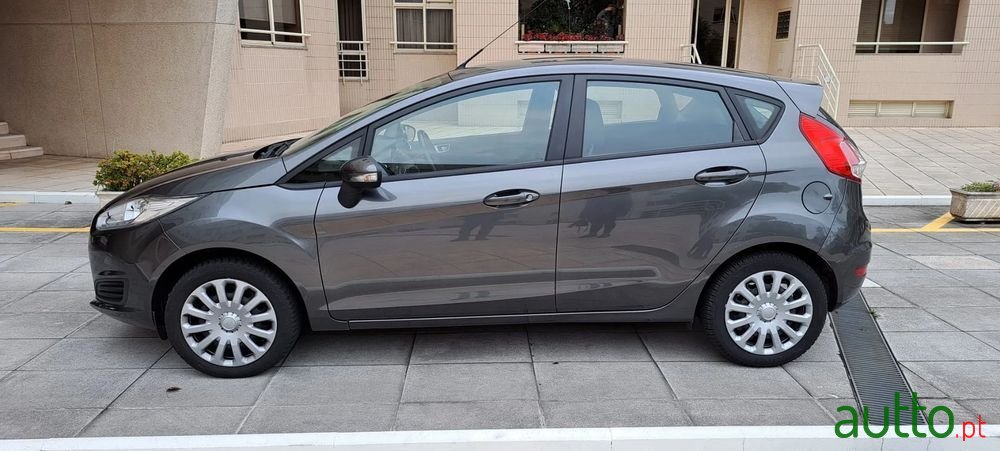 2016' Ford Fiesta 1.0 Ti-Vct Trend photo #5