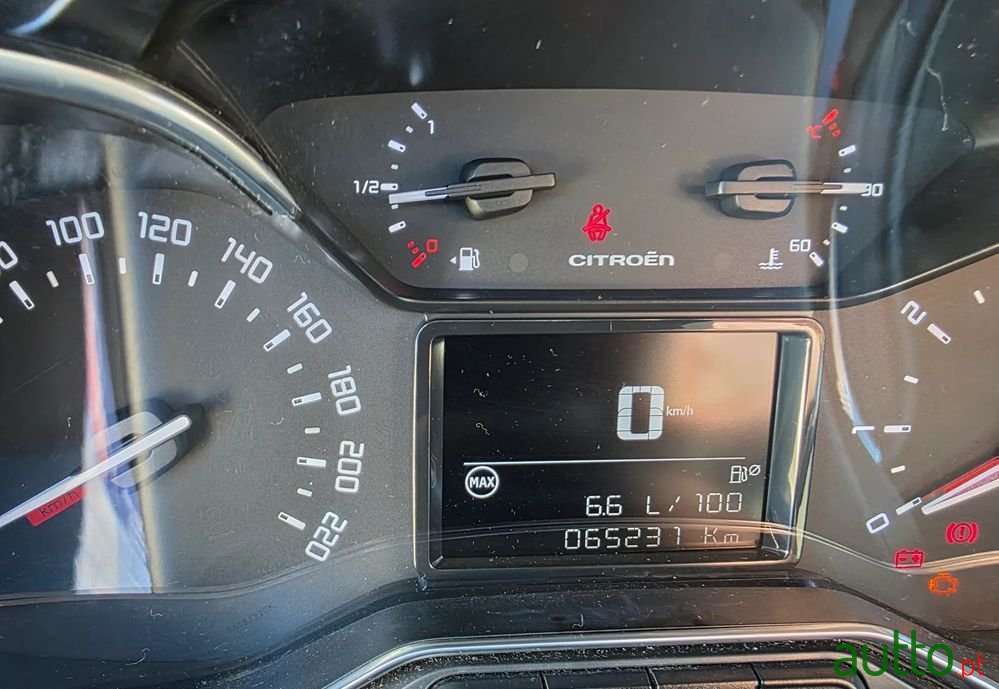 2017' Citroen C3 photo #5