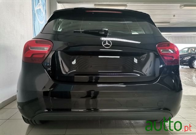 2017' Mercedes-Benz A-180 photo #4