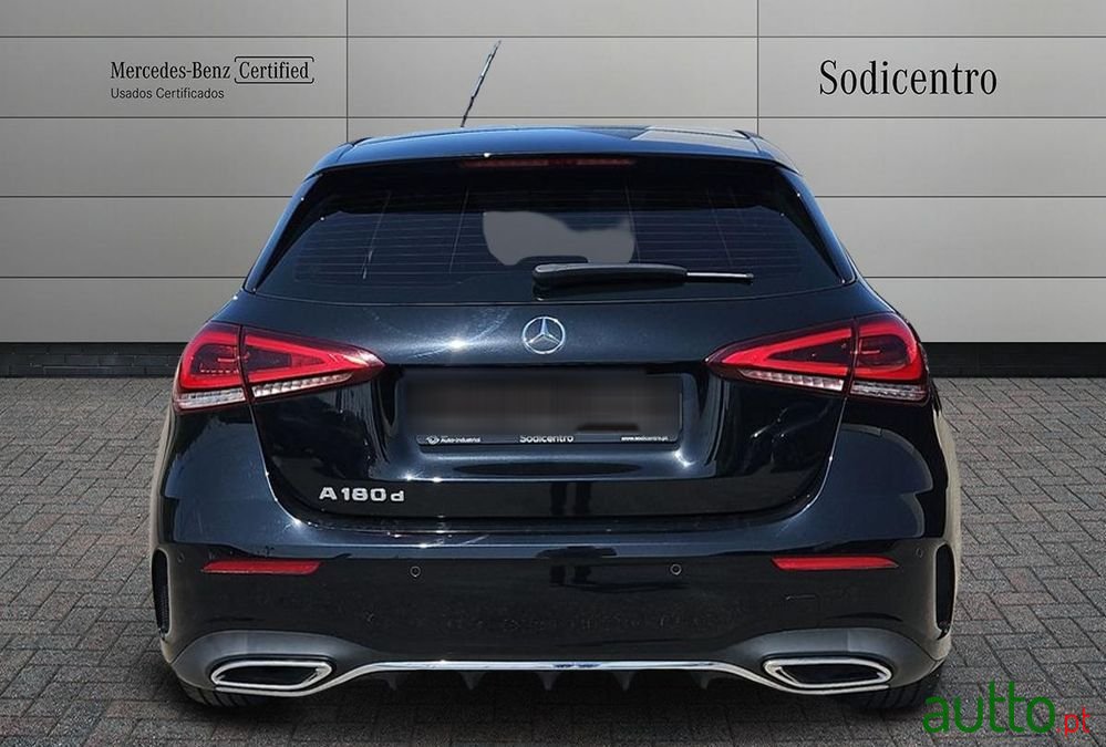 2023' Mercedes-Benz Classe A D Amg Line Aut. photo #6