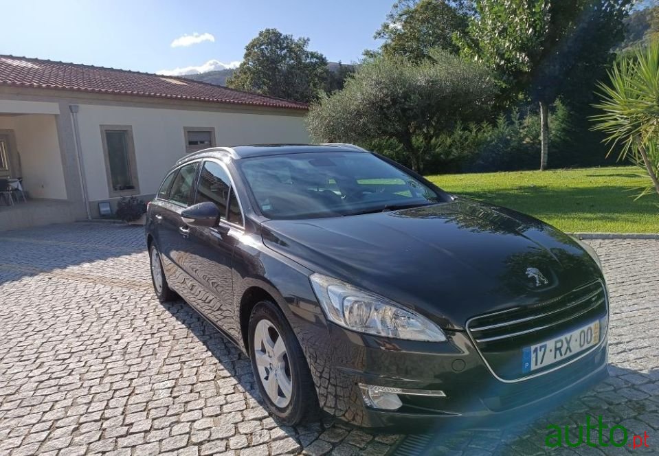 2012' Peugeot 508 Sw photo #2