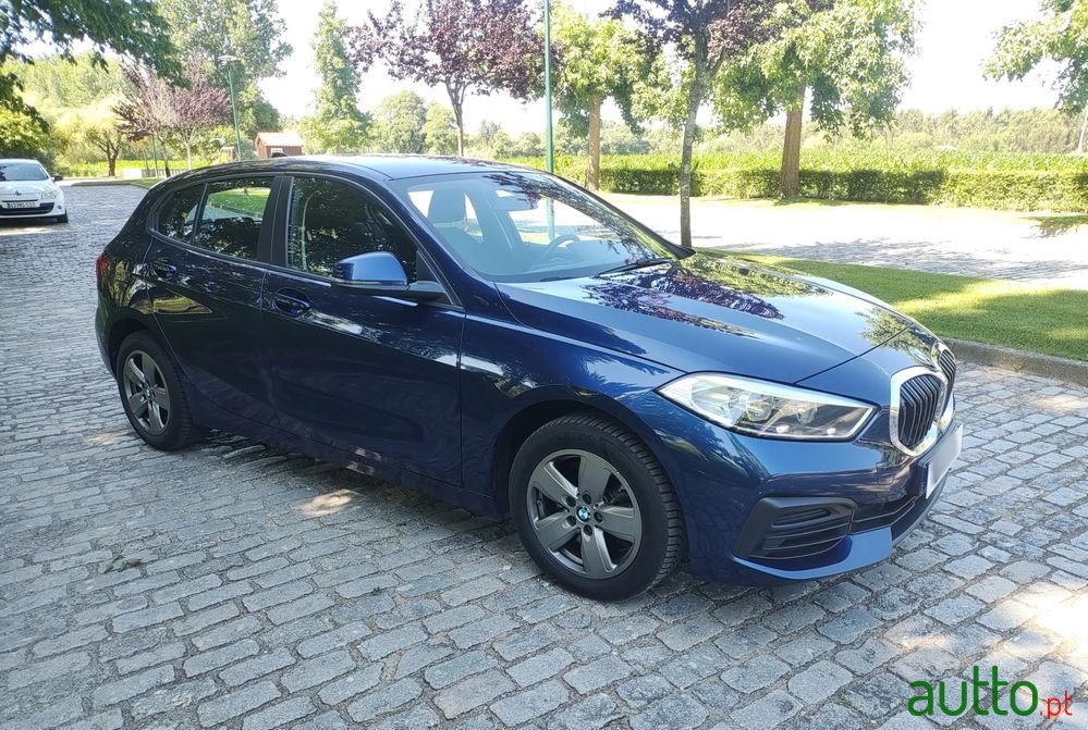 2020' BMW Série 1 photo #1