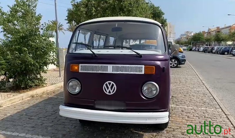 1974' Volkswagen Type 2 photo #6