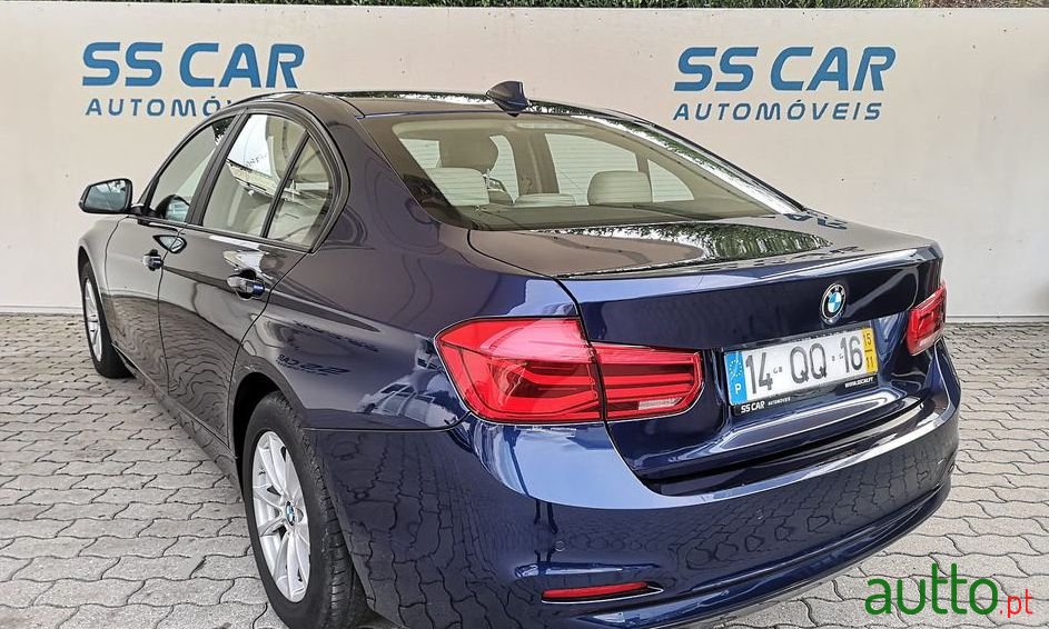 2015' BMW 318 Advantage photo #1