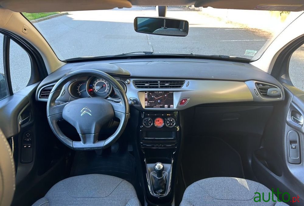 2016' Citroen C3 photo #5