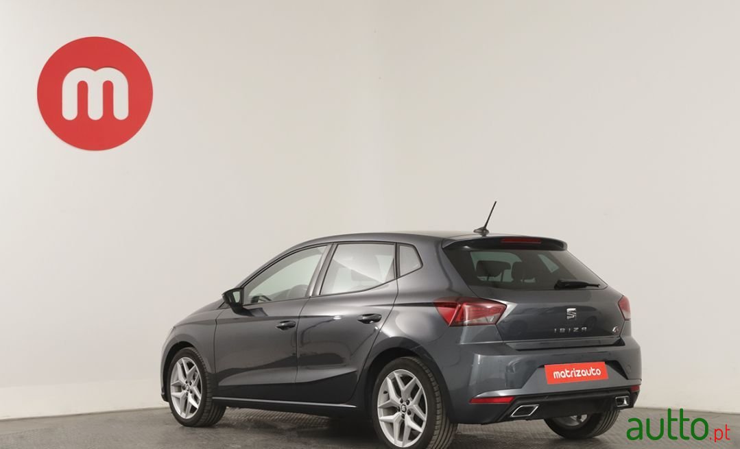 2021' SEAT Ibiza photo #5