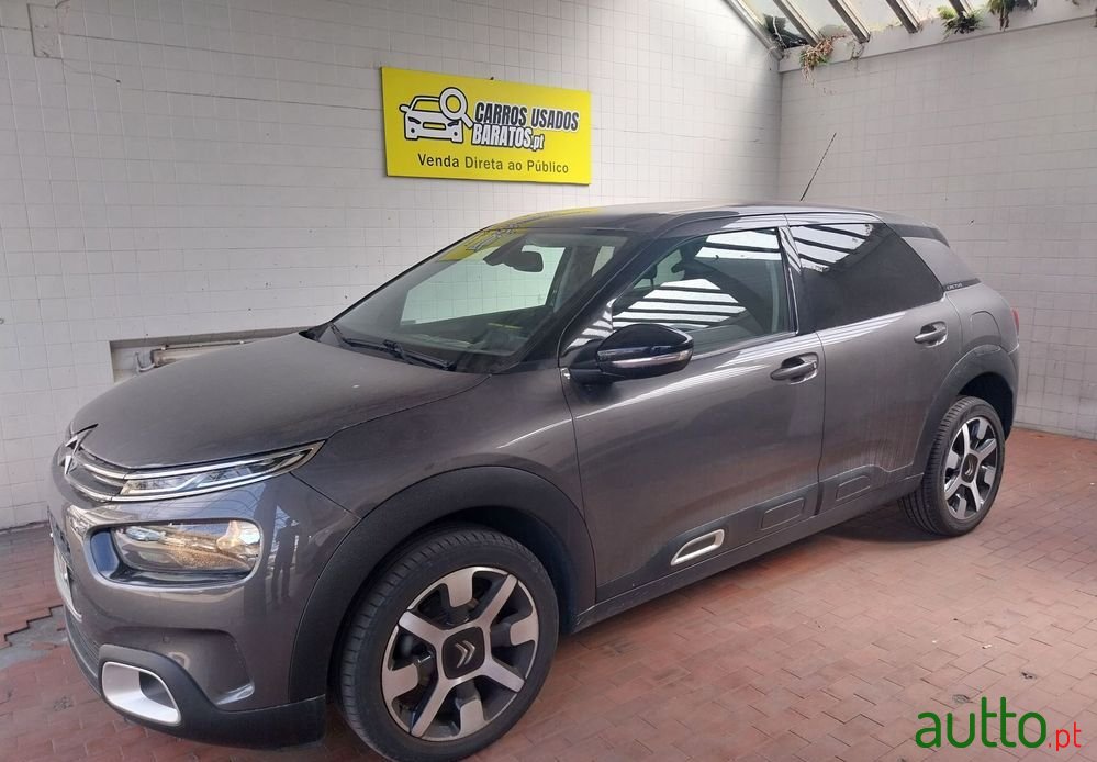 2019' Citroen C4 Cactus photo #2