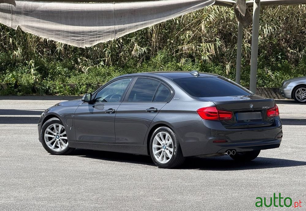 2017' BMW Série 3 photo #4