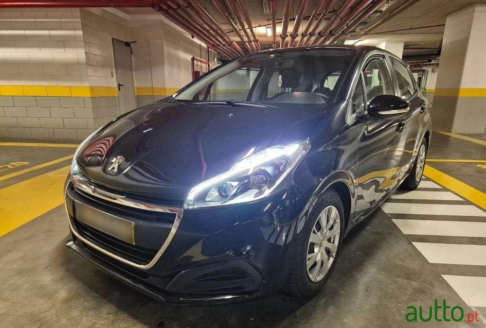 2019' Peugeot 208 photo #3