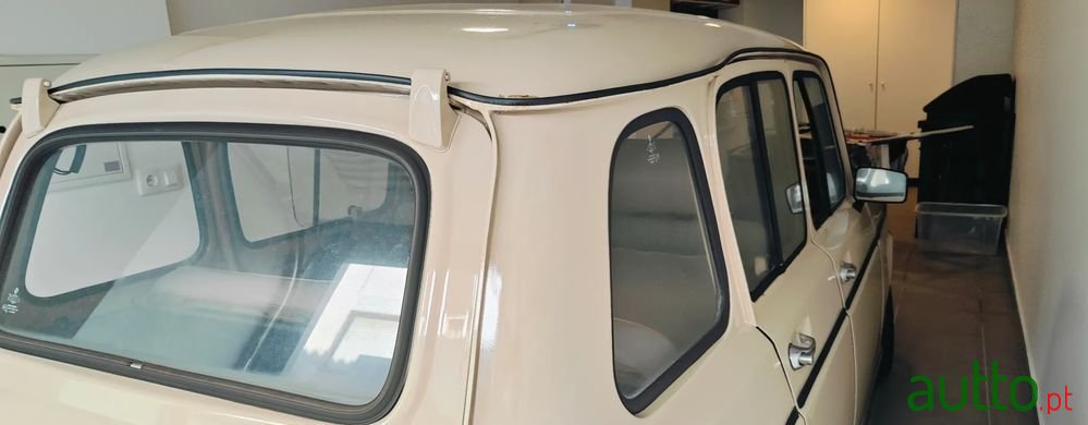 1984' Renault 4 photo #6