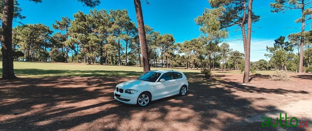 2009' BMW 118 photo #3