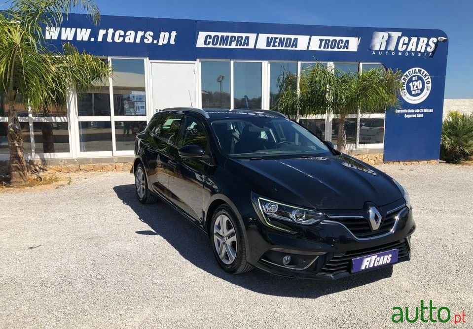 2019' Renault Megane Sport Tourer photo #1