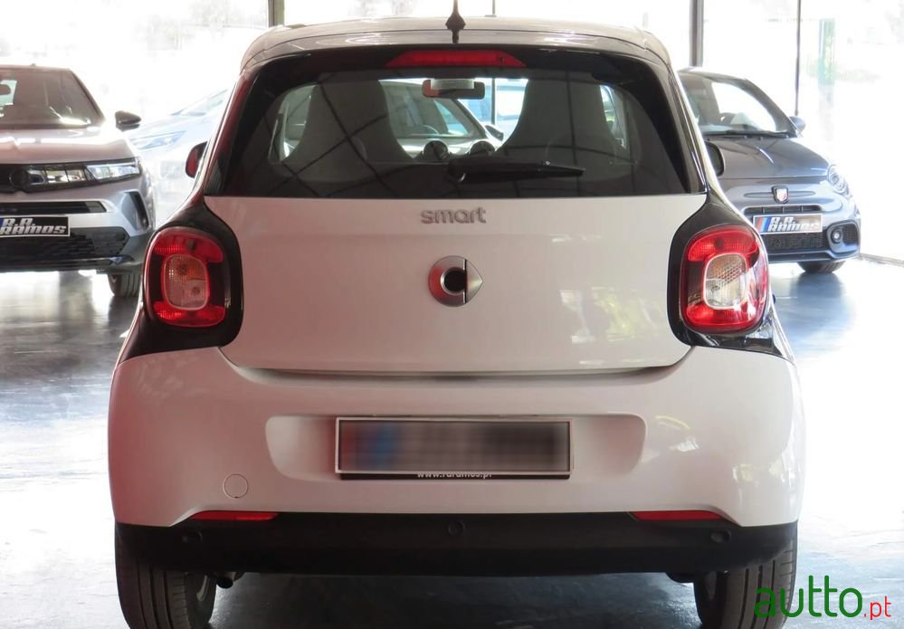 2019' Smart Forfour photo #6