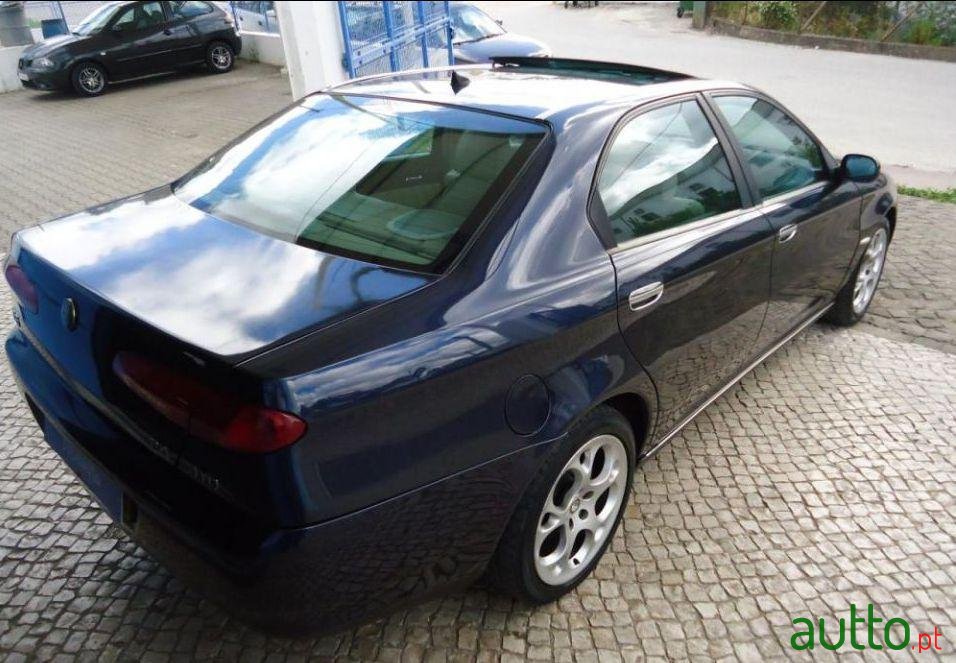 2002' Alfa Romeo 166 2.4 Jtd photo #1