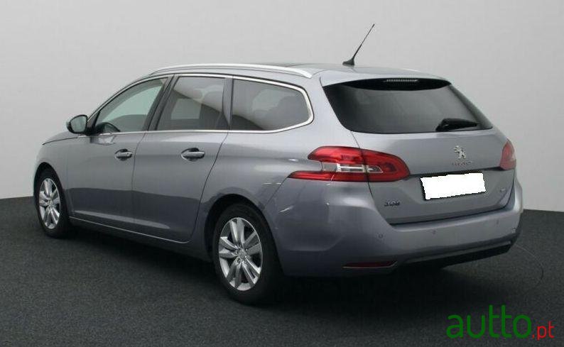 2015' Peugeot 308 Sw photo #2