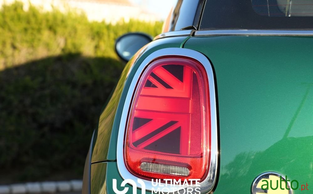 2024' MINI Cooper Se 3 Portas photo #5