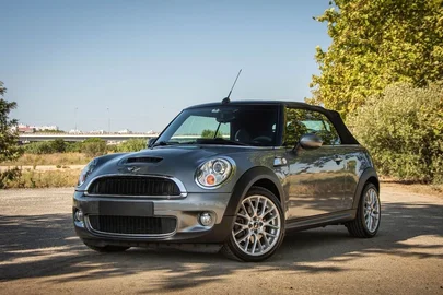 2009' MINI Cabrio Cooper S