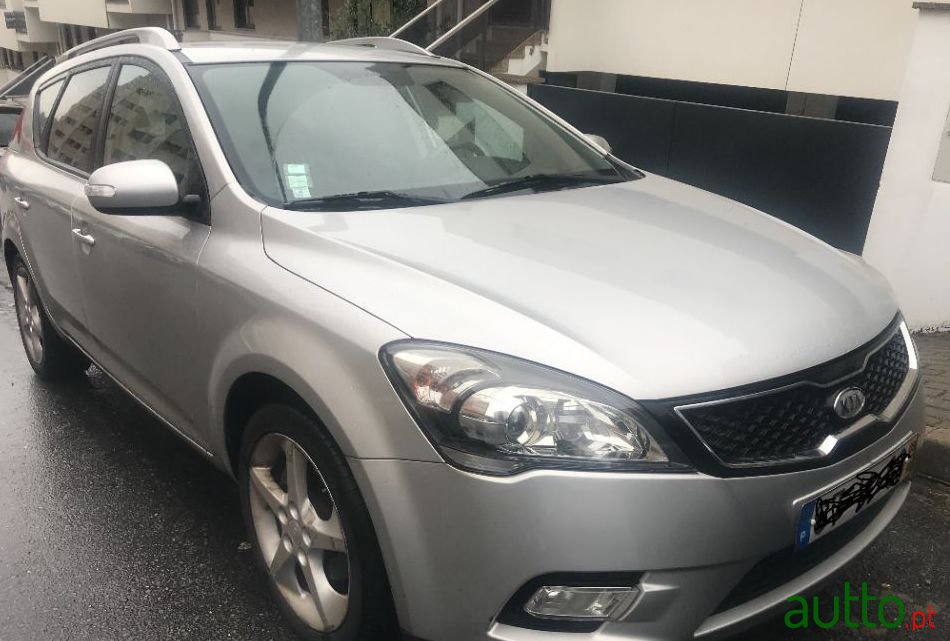 2009' Kia Ceed Sw photo #5