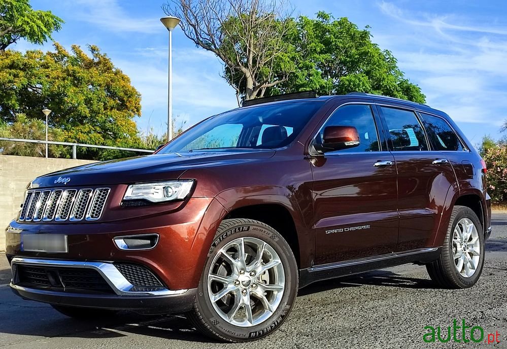 2015' Jeep Grand Cherokee photo #1