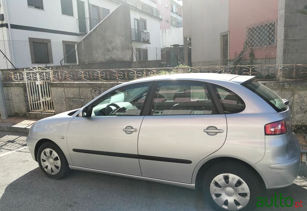 2003' SEAT Ibiza 1.2 12V Passion photo #3