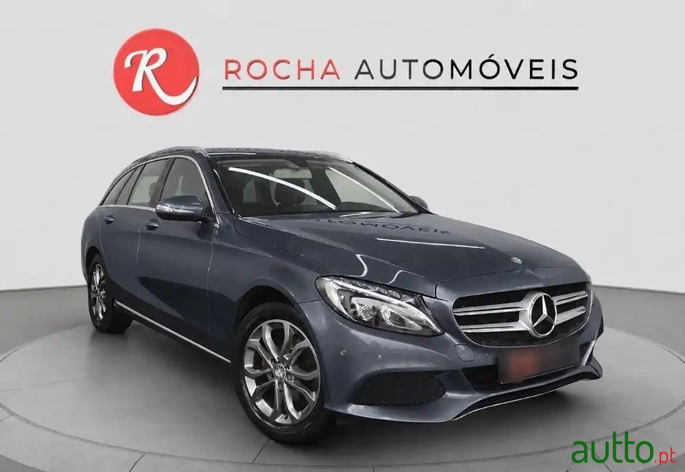 2016' Mercedes-Benz Classe C photo #3