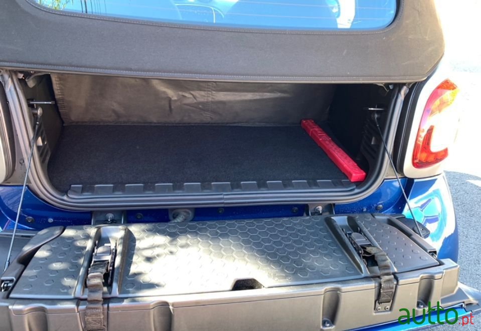 2016' Smart Fortwo photo #3