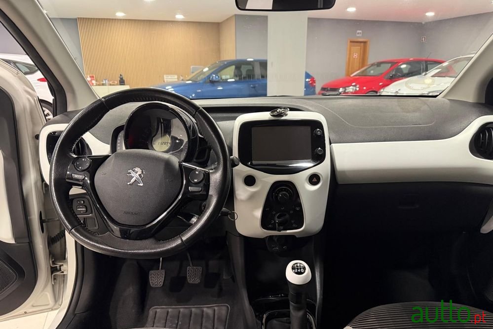 2018' Peugeot 108 photo #6