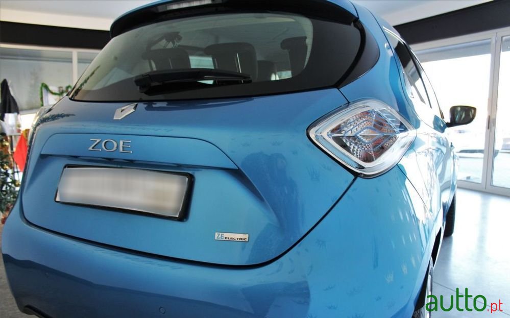 2019' Renault Zoe Limited 20 photo #3