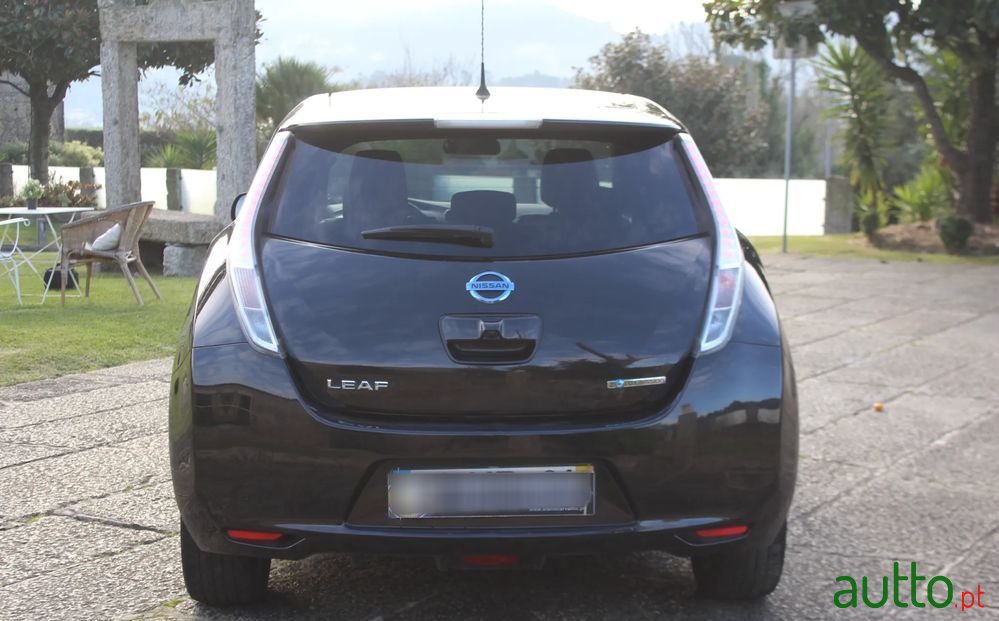 2016' Nissan Leaf Black Edition photo #3