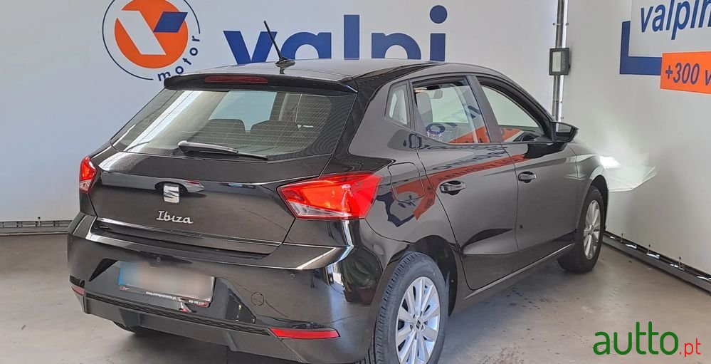 2022' SEAT Ibiza 1.0 Tsi Style photo #5