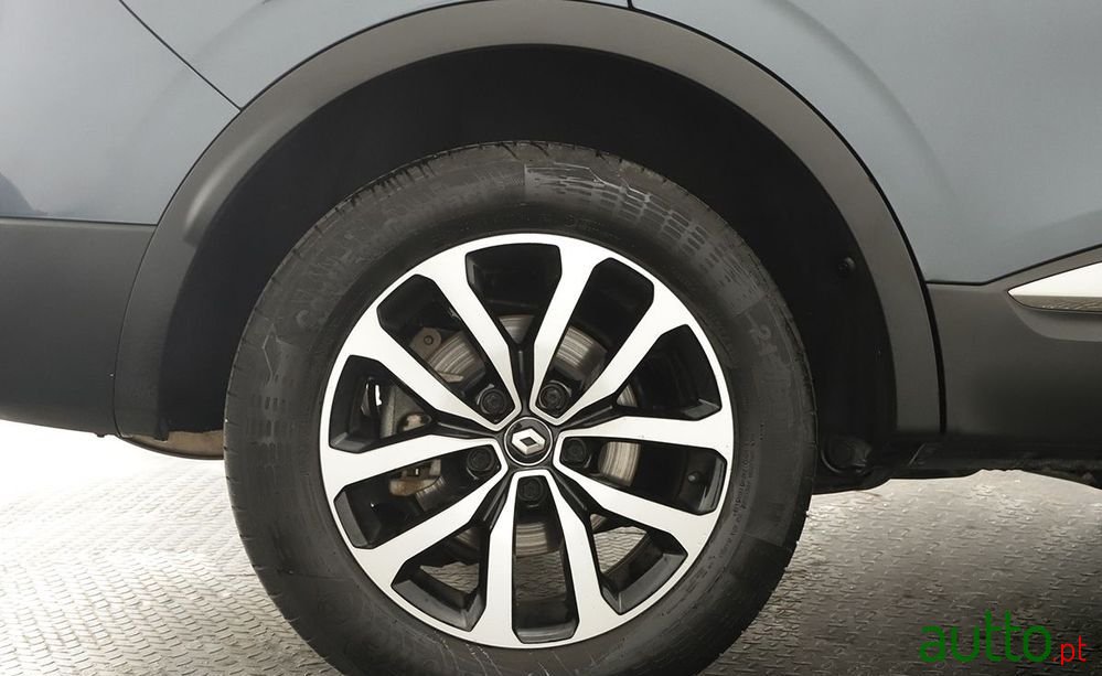 2022' Renault Kadjar 1.3 Tce Equilibre Edc photo #6