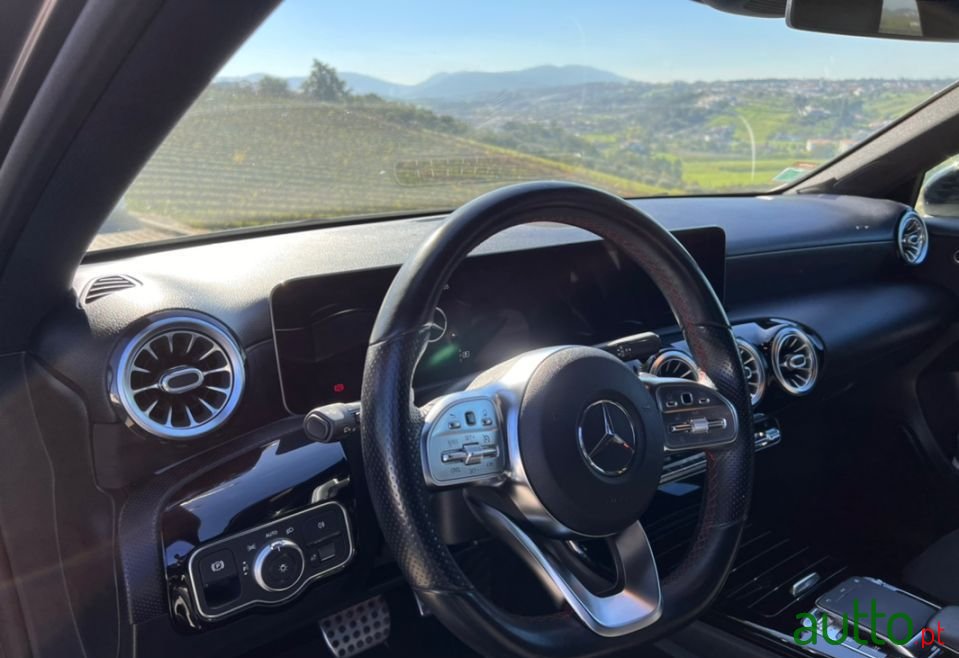 2018' Mercedes-Benz A-180 photo #4