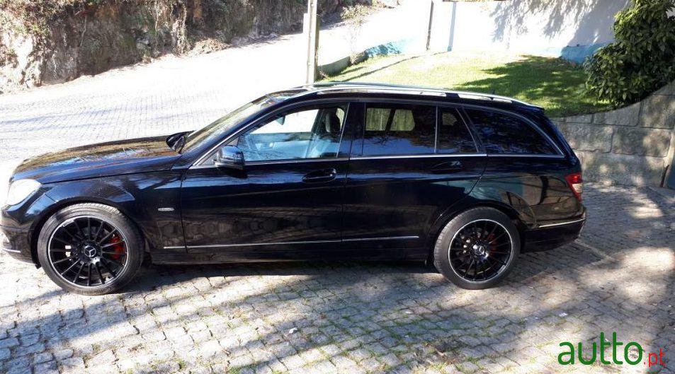 2009' Mercedes-Benz C-220 Blue photo #1