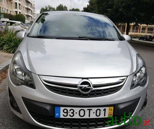 2014' Opel Corsa 1.3 Cdti Go! 95G photo #1