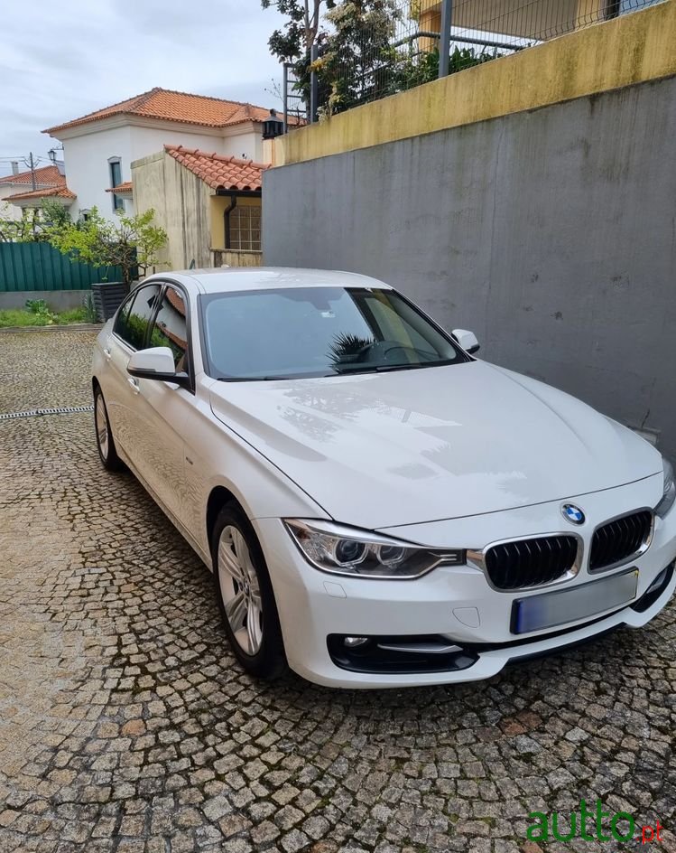 2014' BMW 320 D Auto Line Sport photo #1