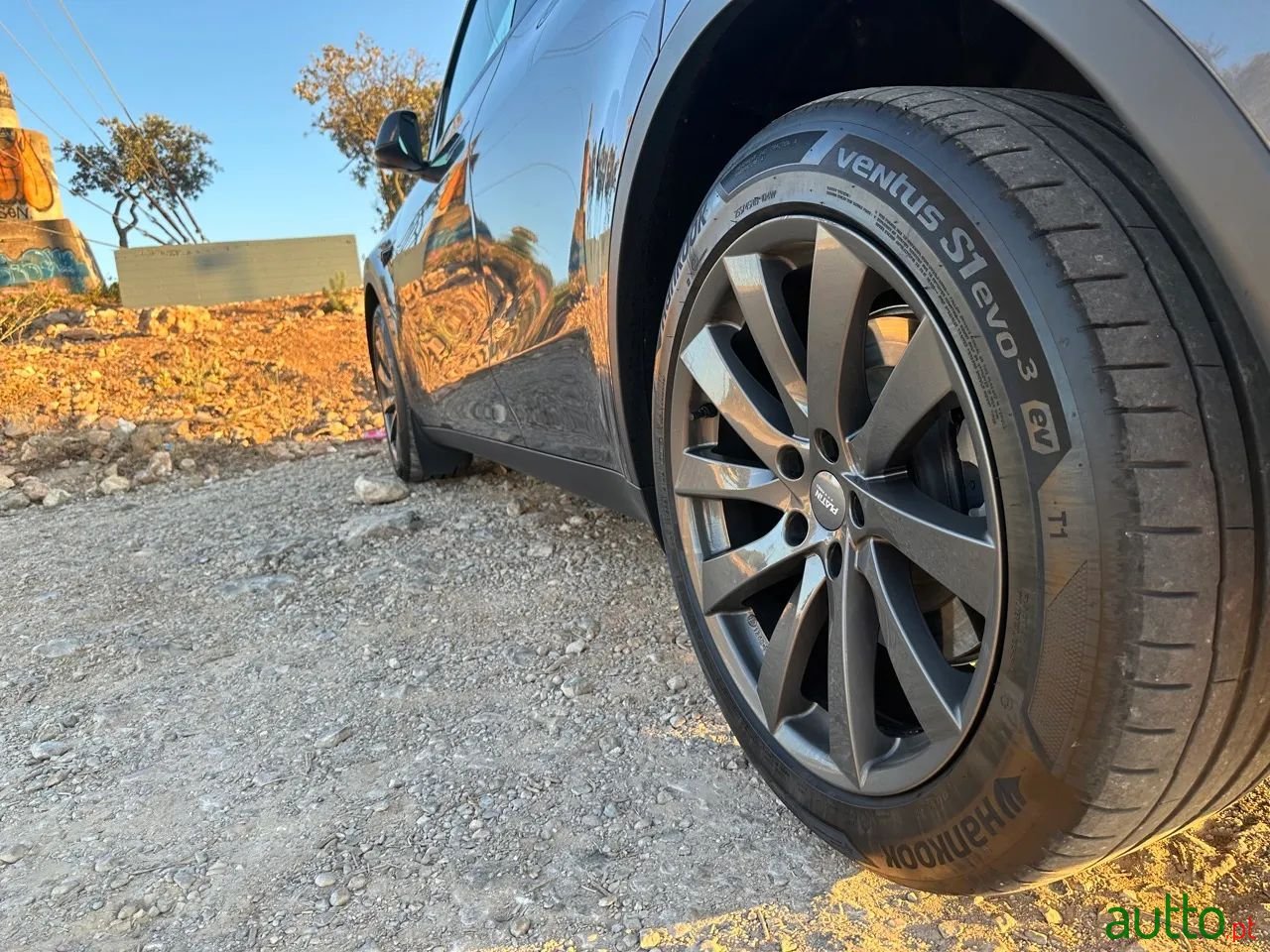 2022' Tesla Model Y photo #5