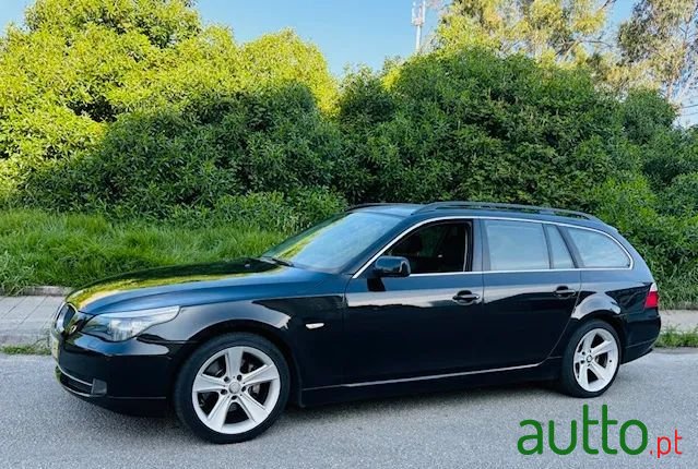 2007' BMW Série 5 D Touring photo #1