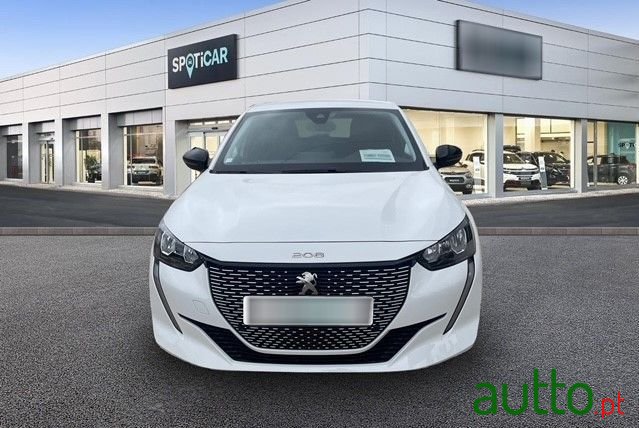 2023' Peugeot e-208 photo #2